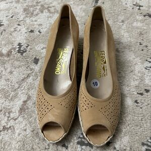 Ferragamo Wedgies Shoe Open Toe Sand Suede Size 10